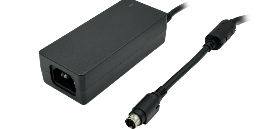 YHY- AC/DC power adapter by YHYadapter